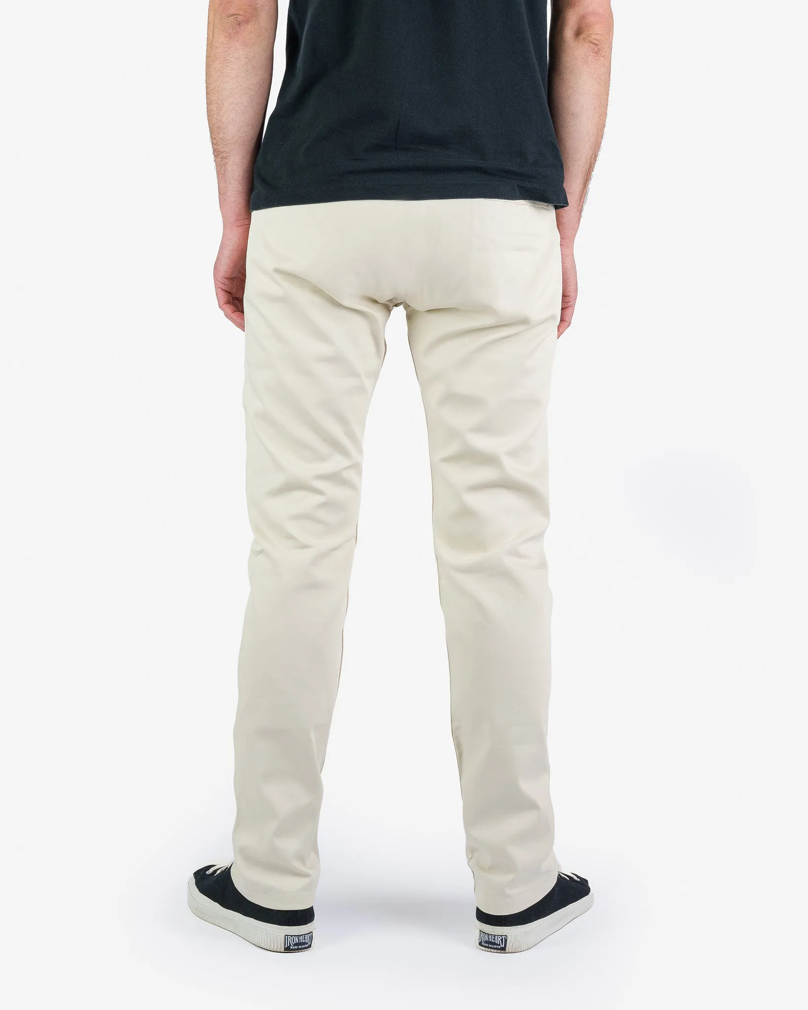 9oz Mercerised Selvedge Cotton Relaxed Tapered Cut Chinos - Ivory