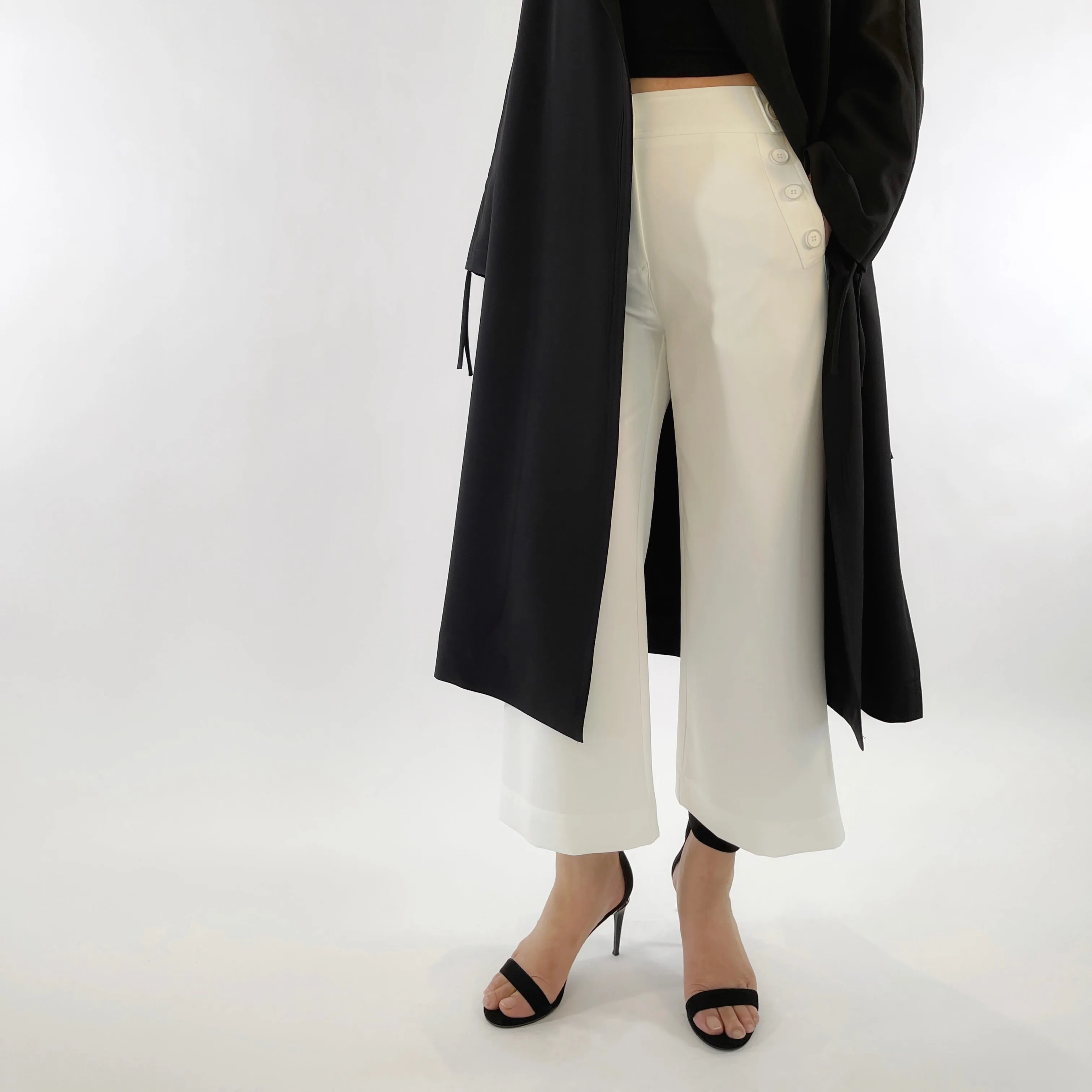 Pull Sleeve Trench